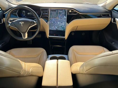 Used 2016 Tesla Model S 70D image 13