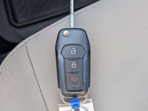 Used 2021 Ford EcoSport S FWD image 28