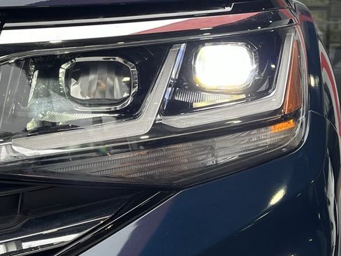 Used 2021 Volkswagen Atlas SE w/ Panoramic Sunroof Package image 13