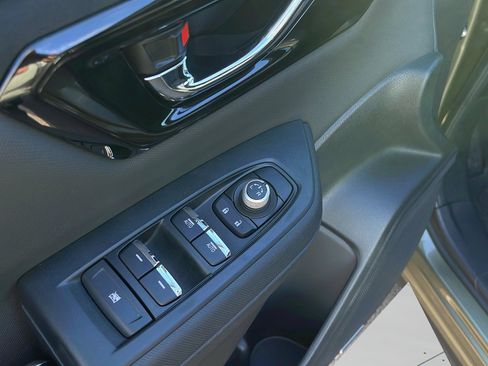 Certified 2025 Subaru Forester Limited w/ Popular Package #1 image 20