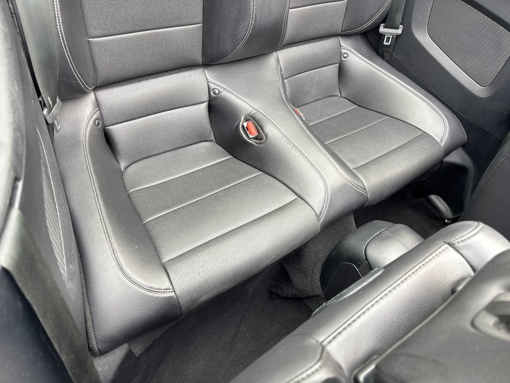 Used 2023 Ford Mustang Premium RWD image 39
