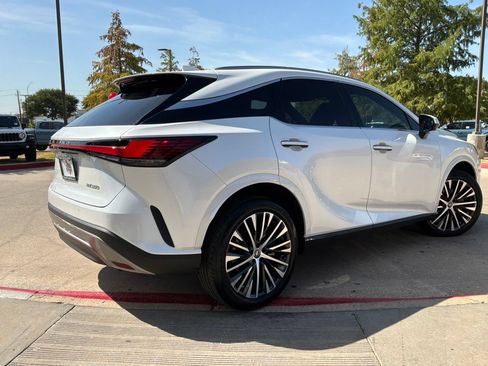 Used 2023 Lexus RX 350 Premium Plus w/ Cold Area Package FWD image 6