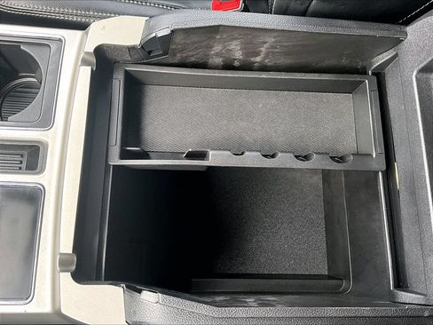 Used 2019 Ford F150 Lariat w/ Equipment Group 502A Luxury AWD/4WD image 34