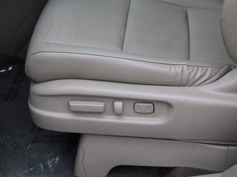 Used 2015 Honda Odyssey Touring image 17