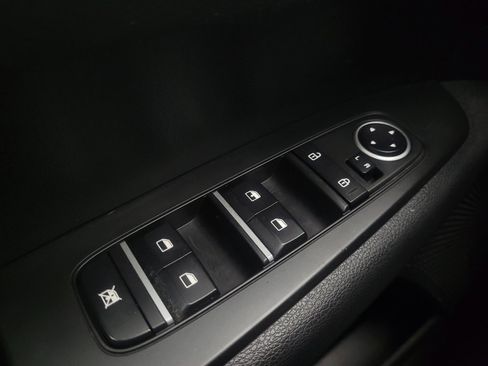 Used 2023 Kia Forte LXS FWD image 27