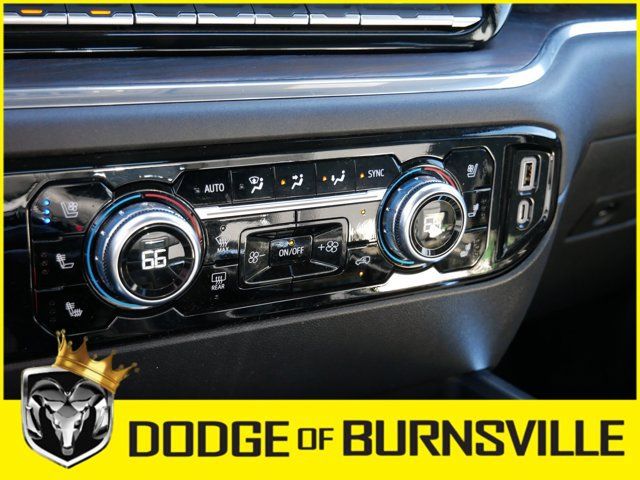 Used 2025 GMC Sierra 1500 SLT w/ SLT Premium Plus Package AWD/4WD image 22
