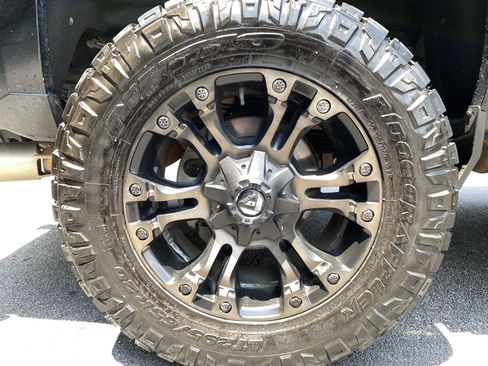 Used 2019 Chevrolet Silverado 3500 LTZ w/ Duramax Plus Package AWD/4WD image 45