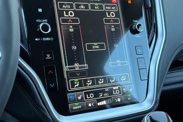 New 2025 Subaru Outback Touring AWD/4WD image 18