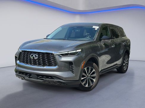 Used 2023 INFINITI QX60 Pure image 2