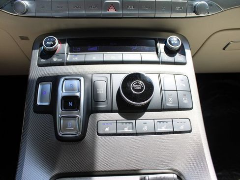 Used 2020 Hyundai Palisade Limited FWD image 20