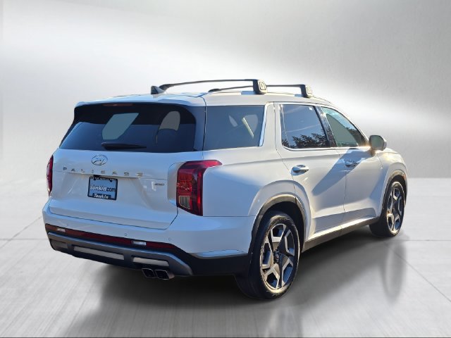 Used 2023 Hyundai Palisade SEL AWD/4WD image 3