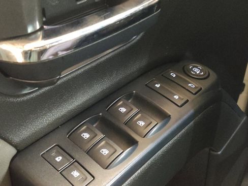 Used 2017 GMC Sierra 1500 4x4 Double Cab w/ Sierra Convenience Package image 27