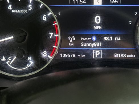 Used 2020 Nissan Sentra SV image 24