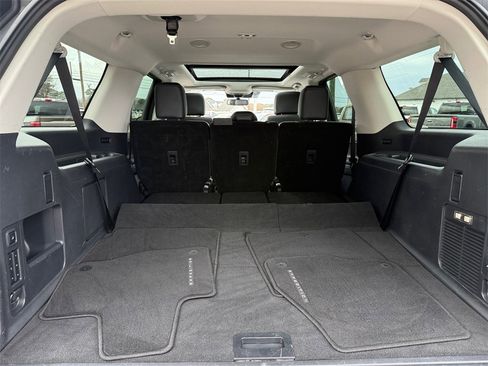 Certified 2025 Ford Expedition Max Platinum image 25