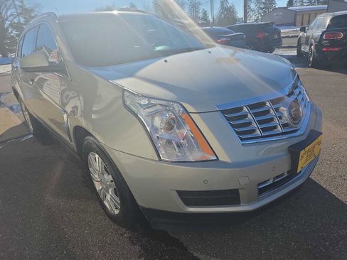 Used 2014 Cadillac SRX Luxury w/ Driver Assist Package image 9
