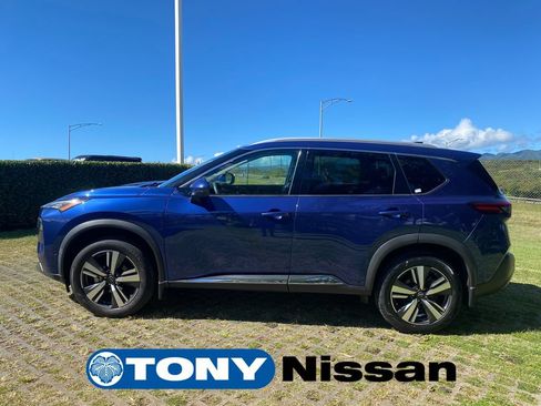 Used 2023 Nissan Rogue SL w/ SL Premium Package FWD image 4
