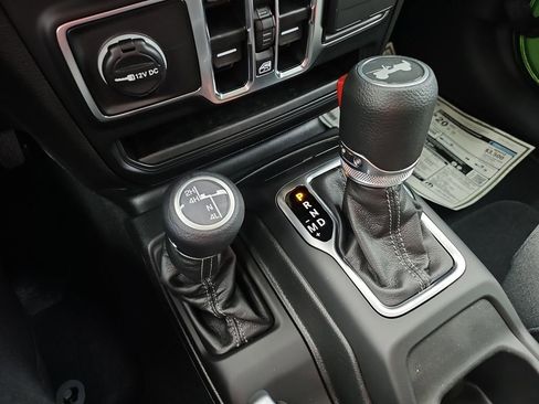 New 2025 Jeep Wrangler Sport S image 22