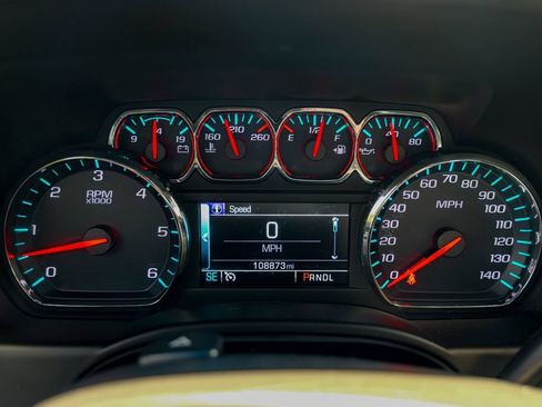 Used 2019 Chevrolet Tahoe LS w/ Enhanced Driver Alert Package AWD/4WD image 46