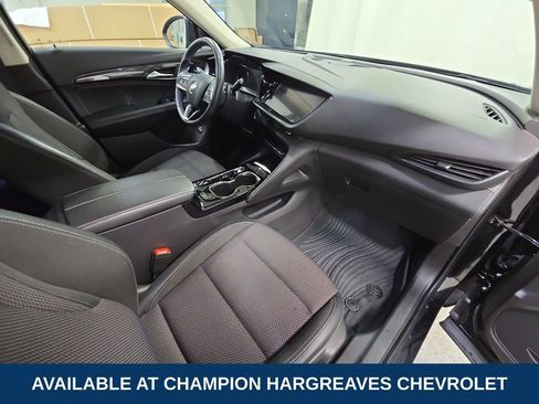 Used 2023 Buick Envision Preferred image 37