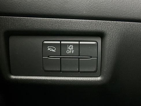 Used 2025 MAZDA CX-5 AWD 2.5 S w/ Select Package image 16