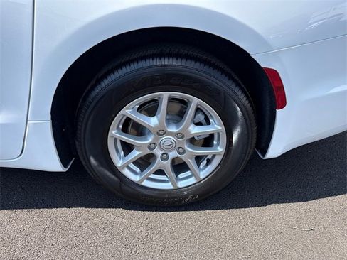 New 2026 Chrysler Pacifica Select image 31