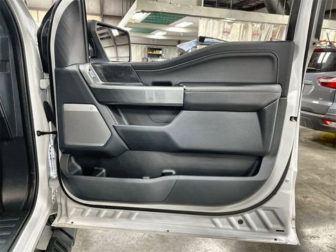 Used 2022 Ford F150 XLT w/ Equipment Group 302A High image 28