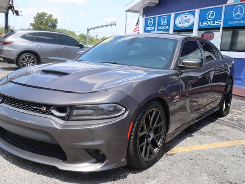 Used 2021 Dodge Charger Scat Pack w/ Plus Group RWD image 7