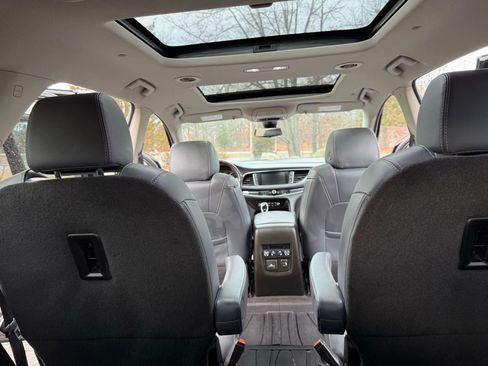 Used 2019 Buick Enclave Premium w/ Experience Buick Package image 22