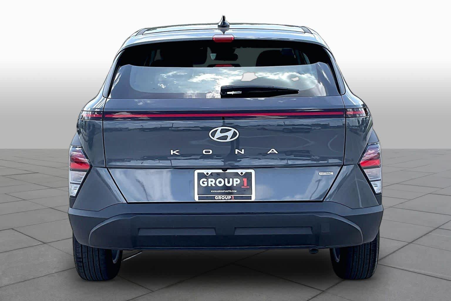 Used 2026 Hyundai Kona SE AWD/4WD image 5