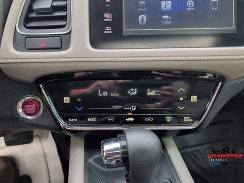 Used 2017 Honda HR-V EX image 21