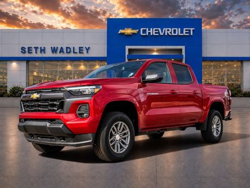 New 2026 Chevrolet Colorado LT w/ LT Convenience Package AWD/4WD image 3