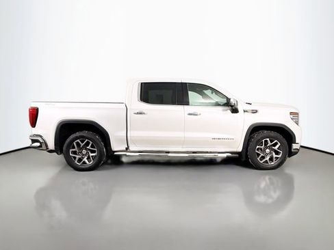 Used 2024 GMC Sierra 1500 SLT w/ SLT Premium Package AWD/4WD image 10
