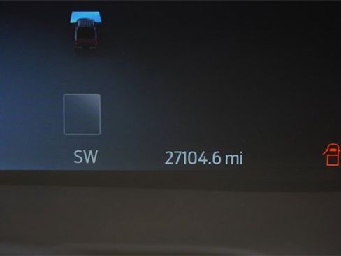 Used 2023 Ford F150 Lightning Lariat image 28