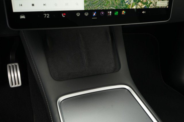 Used 2023 Tesla Model Y Performance AWD/4WD image 42