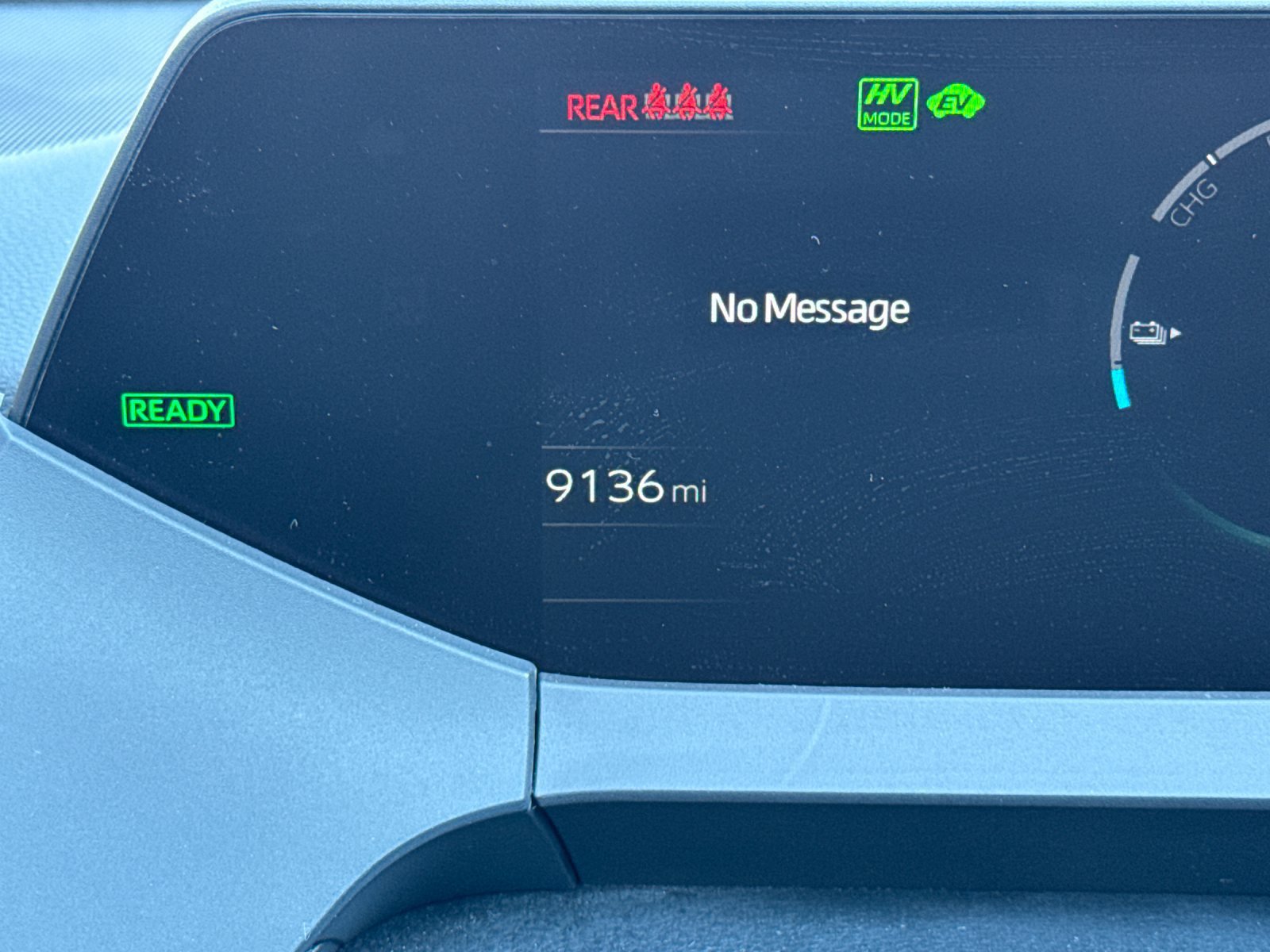 Used 2025 Toyota Prius Plug-In Hybrid FWD image 28