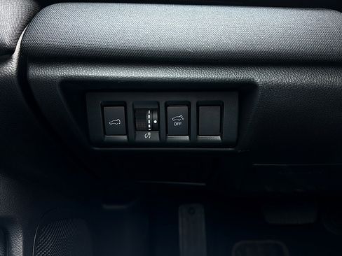 Used 2022 Subaru Outback Premium AWD/4WD image 20
