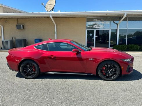Used 2024 Ford Mustang GT Premium RWD image 10