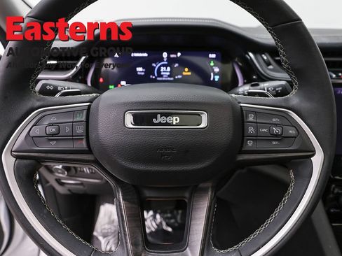 Used 2023 Jeep Grand Cherokee 4WD 4xe image 10