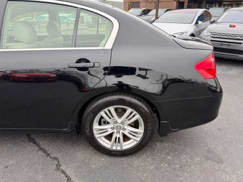 Used 2015 INFINITI Q40 w/ Navigation Package image 45