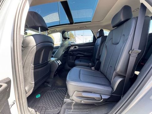 Used 2021 Kia Sorento SX FWD image 13