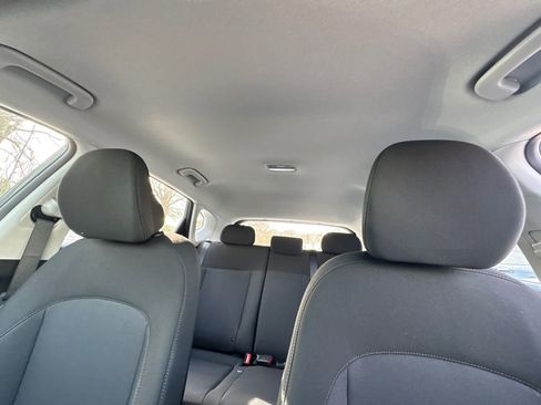 New 2026 Hyundai Kona SE image 32