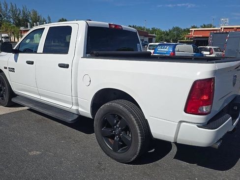 Used 2016 RAM 1500 Express AWD/4WD image 4