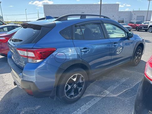 Used 2018 Subaru Crosstrek 2.0i Premium image 4