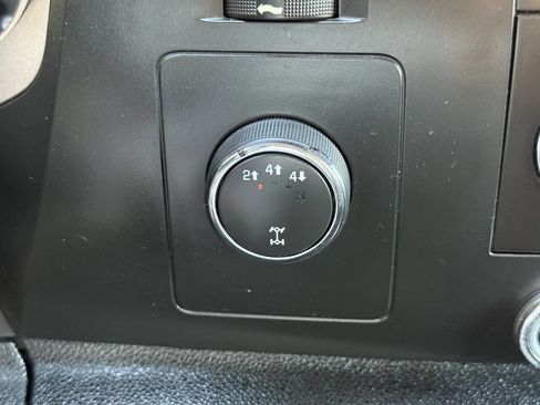 Used 2014 Chevrolet Silverado 3500 LT w/ Interior Plus Package image 23