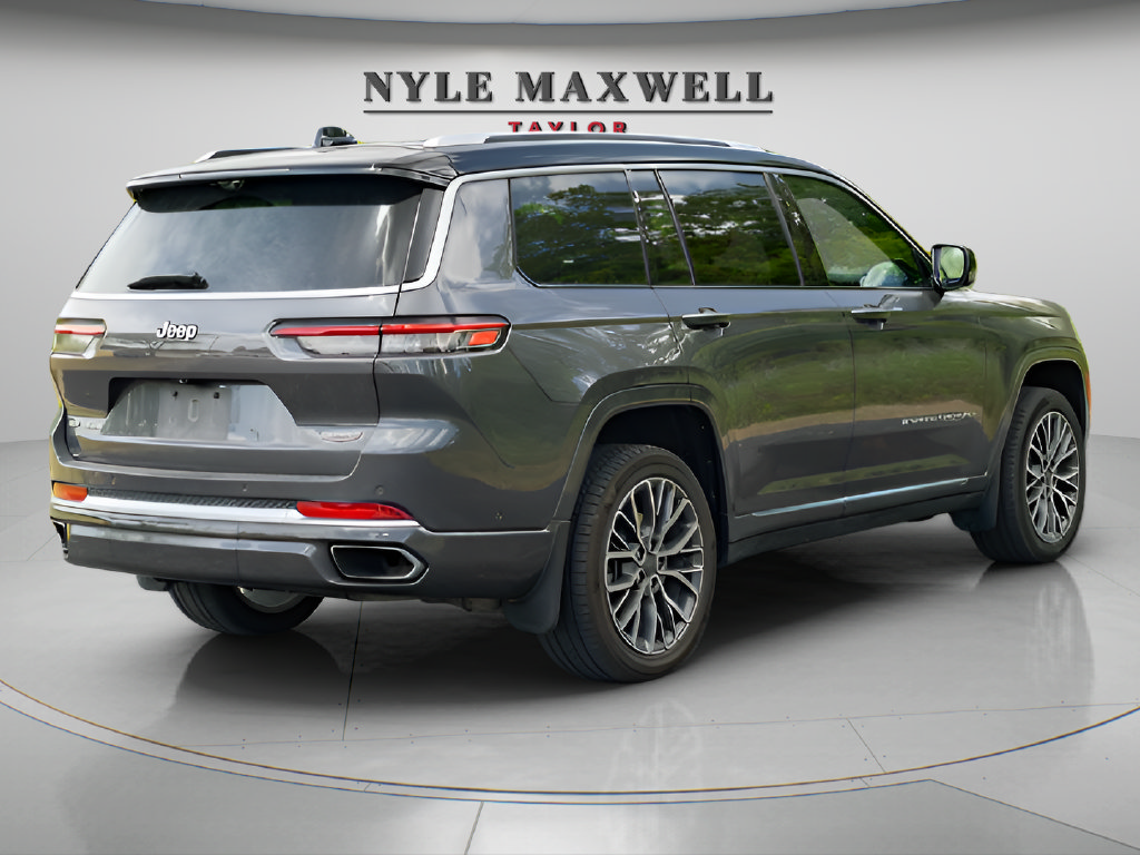 Used 2022 Jeep Grand Cherokee L Summit AWD/4WD image 34