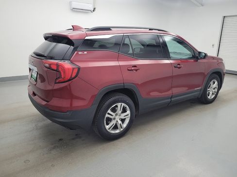 Used 2018 GMC Terrain SLE w/ Driver Convenience Package FWD image 10