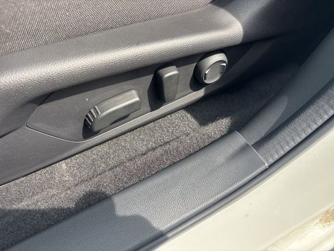 Certified 2026 Subaru Crosstrek 2.0i Premium image 19