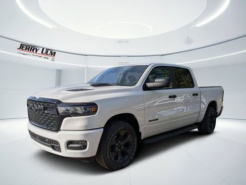 New 2026 RAM 1500 Express image 7