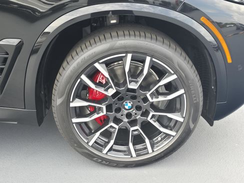 New 2026 BMW X5 sDrive40i w/ M Sport Package RWD image 3