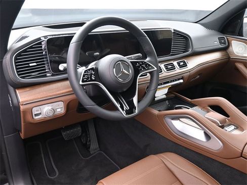 New 2026 Mercedes-Benz GLE 580 4MATIC image 2